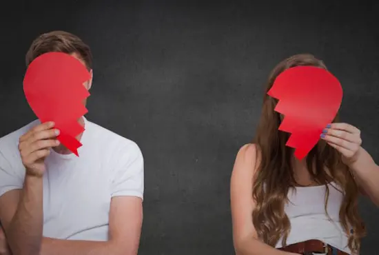 Dating: Πώς πυροδοτείται ο αγχώδης δεσμός προσκόλλησης στο ραντεβού; Οι εφαρμογές γνωριμίας βοηθούν ή απογοητεύουν περισσότερο;