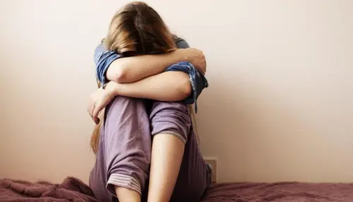 Η Κατάθλιψη στη Σύγχρονη Εποχή: Αίτια, Συμπτώματα και Τρόποι Αντιμετώπισης