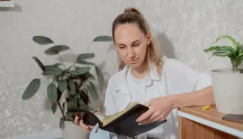 Ο δρόμος του ειρηνικού πολεμιστή